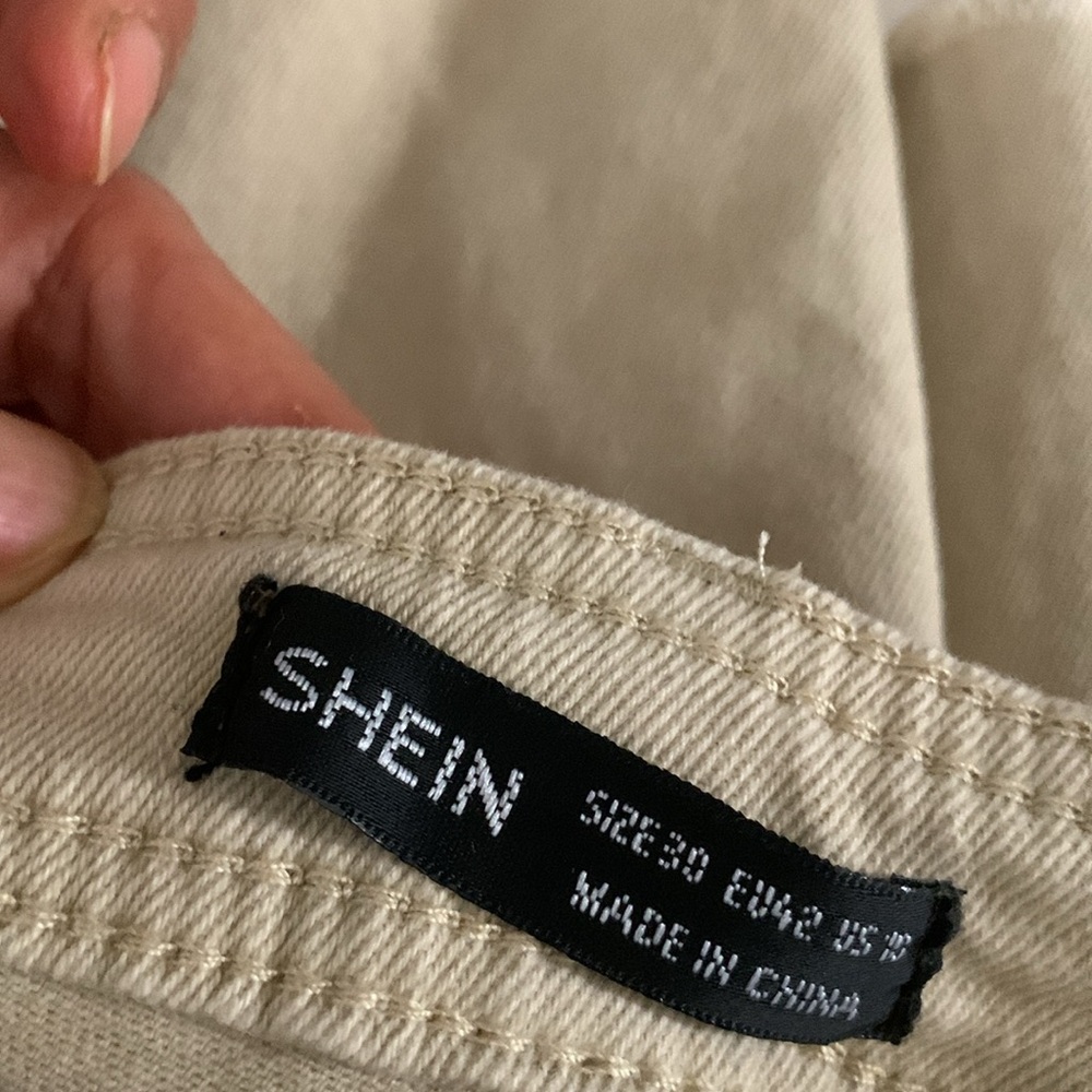 Jeans - Picture 4 of 5